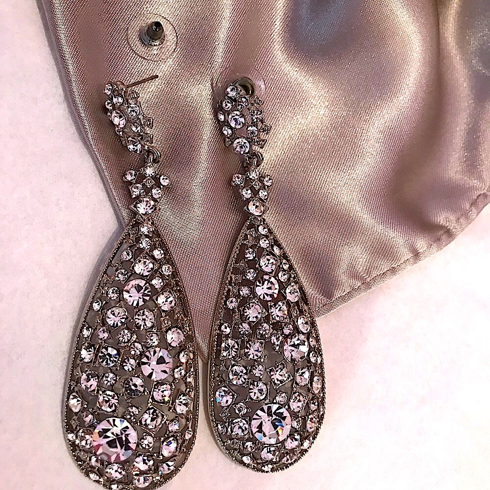 FASHION RHINESTONE EARRINGS